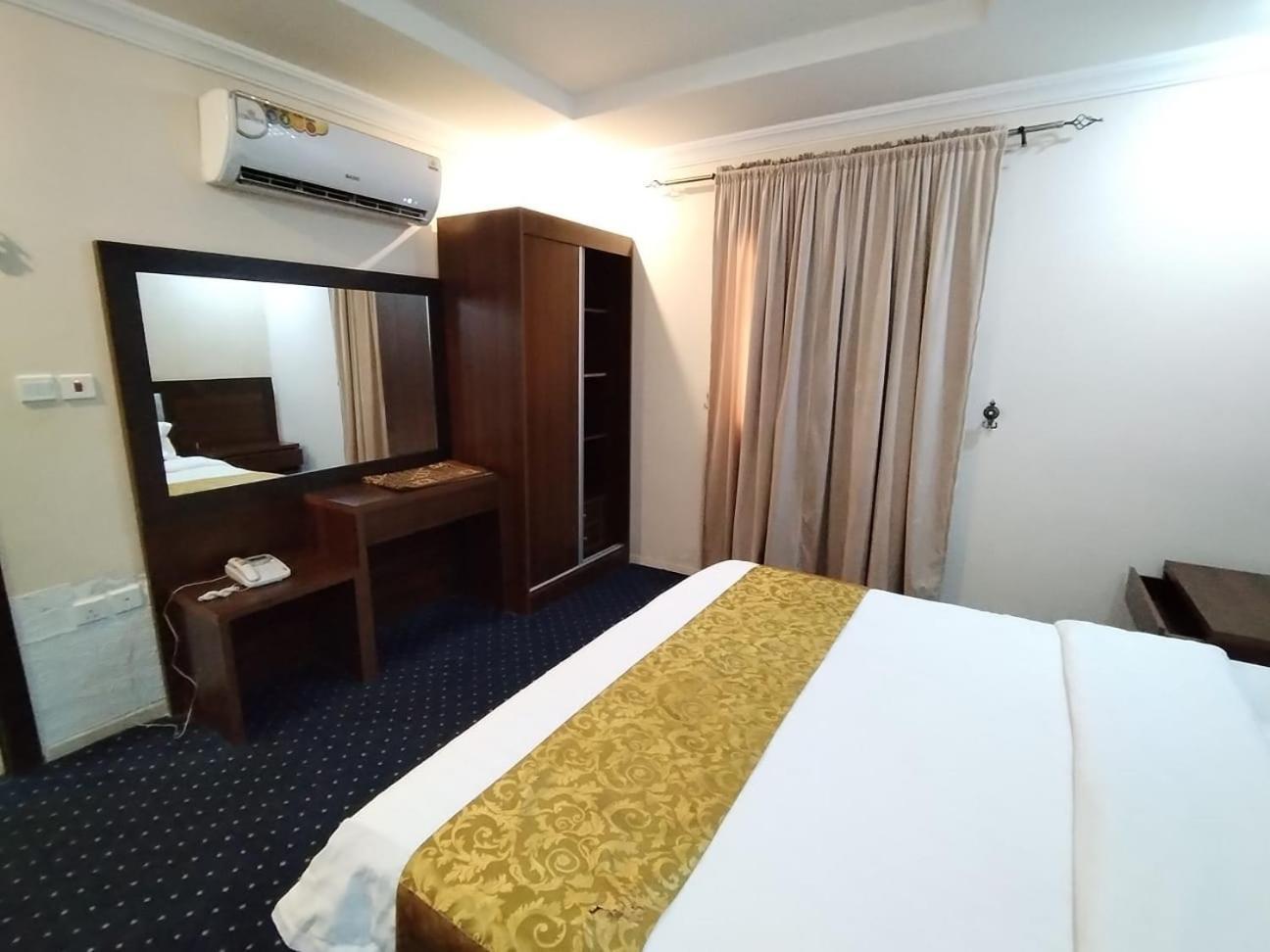 فندق الفرسان المتحدة فرع الفيصلية Aparthotel Dzsidda Kültér fotó